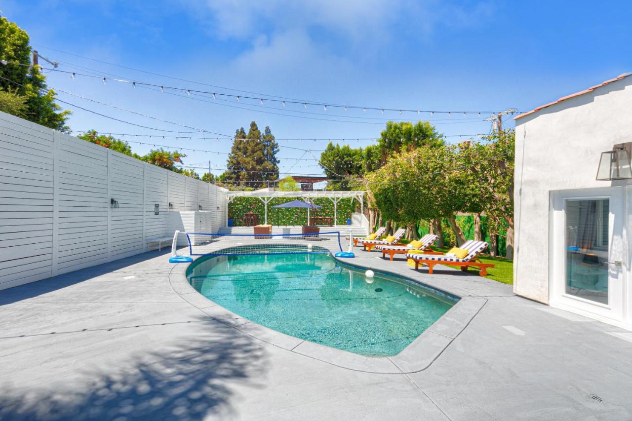 Studio City Contemporary Villa With Pool Sleeps 10 Los Angeles Bagian luar foto